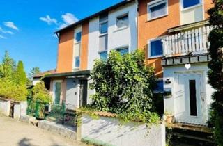 Haus kaufen in 91166 Georgensgmünd, Handwerkertraum - Reihenmittelhaus ca. 160 m², Terrasse, zwei Balkone, Gärten