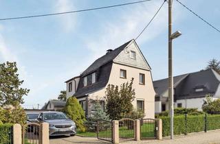 Einfamilienhaus kaufen in 09244 Lichtenau, Teilsaniertes Einfamilienhaus mit großem Garten in Lichtenau