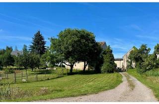 Bauernhaus kaufen in 09306 Königshain-Wiederau, Bauernhof-Vierseitenhof in Südhanglage mit Land / Bauland bei Chemnitz