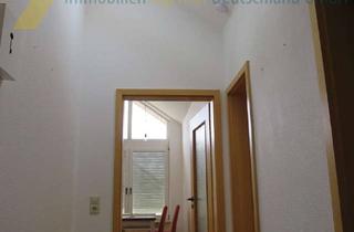 Wohnung kaufen in 70839 Gerlingen, Charmante 2-Zimmer-Dachgeschosswohnung mit Balkon in ruhiger Sackgassenlage