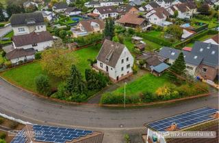 Haus kaufen in 66989 Petersberg, Charmantes freistehendes EFH mit Garage und 1500 m2 Grundstück