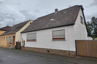 Einfamilienhaus kaufen in 63924 Kleinheubach, Einfamilienhaus mit Ausbaupotential in Kleinheubach