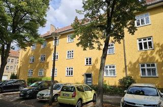 Wohnung kaufen in Anna Seghers Strasse 87, 12489 Adlershof, Kapitalanlage: Großzügige 1,5 Zimmer-Altbauwohung, 1. OG, vermietet, 51,48 qm