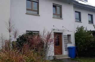 Wohnung kaufen in 97218 Gerbrunn, Gerbrunn - 4-Zimmer-Maisonette-Wohnung mit West-Balkon & kleinen eig. Garten