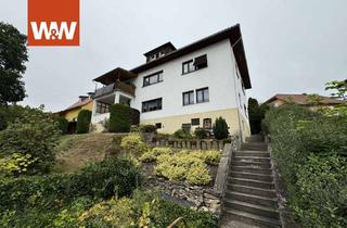 Wohnung kaufen in 07407 Rudolstadt, Dachgeschosswohnung mit Panoramablick in bester Rudolstädter Lage