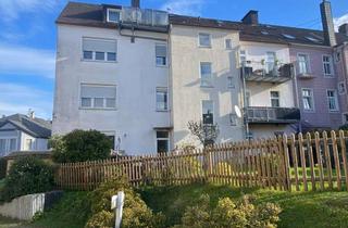 Wohnung kaufen in 58509 Lüdenscheid, Großzügige und renovierte Altbauwohnung mit Charme und Balkon in zentraler Lage