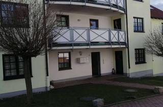 Wohnung kaufen in Fritz-Hollweg-Ring, 01665 Klipphausen, Großzügige Dreizimmerwohnung mit Terasse im EG mit Stellplatz außen