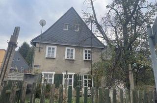 Einfamilienhaus kaufen in Friedhofstraße 14, 01855 Sebnitz, Sanierungsbedürftiges Einfamilienhaus in Sebnitz