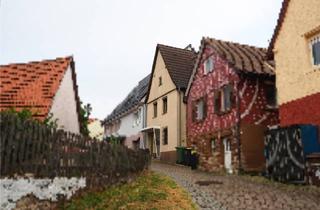 Haus kaufen in 75245 Neulingen, Neulingen - kleines Fachwerkhaus mit großem Garten