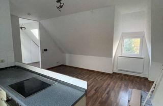 Wohnung mieten in 27711 Osterholz-Scharmbeck, Charmante 2-Zimmer-Dachgeschosswohnung zu vermieten!