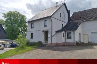 Bauernhaus kaufen in 56244 Rückeroth, Rückeroth: Kleines Bauernhaus mit Nebengebäude und kleinem Garten