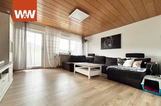 Wohnung kaufen in Hagenreutestraße 16, 78147 Vöhrenbach, Familienfreundliches Wohnen im Schwarzwald. 5 Zimmer auf 105 m², Balkon und Garage – vermietet.