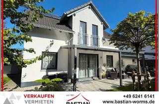 Haus kaufen in 67582 Mettenheim, Ein echt familiärer Typ: Freist. EFH mit 120 m² Wfl., Garten, Do.-Garage, ruhige Lage - Mettenheim!