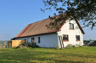 Haus kaufen in 18581 Putbus, Zweifamilienhaus auf Rügen, zentral und nur zehn Minuten vom Bodden entfernt