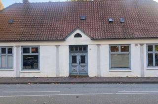 Haus mieten in 25524 Itzehoe, Itzehoe-Zentrum: Historisches Stadthaus mit viel Platz befristet zu vermieten