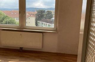 Wohnung mieten in 66333 Völklingen, Völklingen, schöne Wohnung mit Loggia in zentraler Lage, Nähe Stadtwald, Pasteurstraße 16