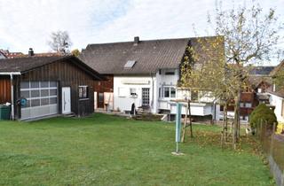 Bauernhaus kaufen in 78078 Niedereschach, Niedereschach - Ehemaliges Bauernhaus mit großen Grundstück und Scheunenbereich. Ideal für die Großfamilie. Bezug n. Absprache.