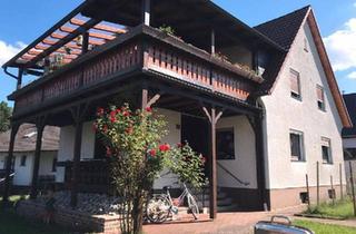 Einfamilienhaus kaufen in 96482 Ahorn, Ahorn - Einfamilienhaus mit großem Balkon und viel Platz