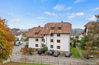 Wohnung kaufen in 78239 Rielasingen-Worblingen, Bezugsfrei: Gemütliche Dachgeschosswohnung mit Balkon, Kachelofen und Garage in Worblingen