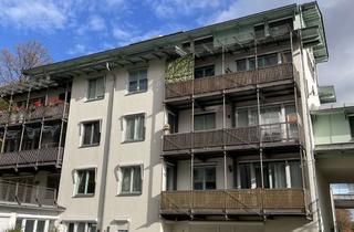 Wohnung kaufen in Dresdner Straße 54, 09337 Hohenstein-Ernstthal, Helle, Attraktive 2 Zimmer Wohnung mit Terrasse und Garage