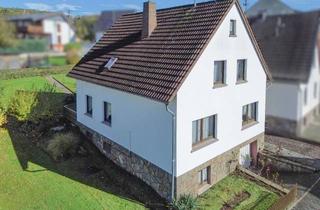 Haus kaufen in 57641 Oberlahr, Kleines Landhaus mit viel Potenzial im schönen Wiedbachtal! A3 - ca. 35 Min. Kreuz BN/SU