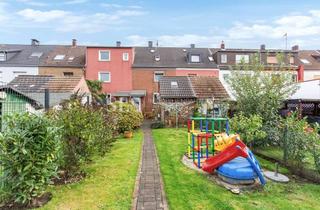 Reihenhaus kaufen in 45661 Recklinghausen, Modernisiertes Reihenhaus auf Erbpachtgrundstück – mit schönem Garten, Einbauküche und zwei Garagen