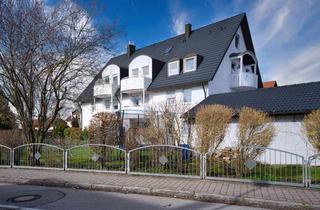 Wohnung kaufen in 85399 Hallbergmoos, **Energieklasse C!** Neue Heizung, Fenster! Tolle Familienwohnung mit Terrasse, Garten, Kamin! 4-ZKB