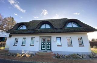 Wohnung mieten in 18374 Zingst, Modernes Reetdachhaus, Wohnung im Erdgeschoss mit Garten und voll möbliert -PROVISIONSFREI -