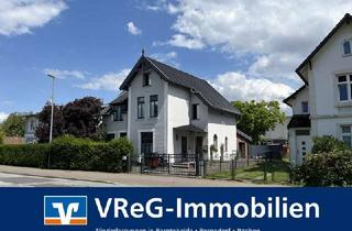 Villa kaufen in 22926 Ahrensburg, Große Villa in Ahrensburg zu verkaufen mit Anbau und zwei Wohncontainern!