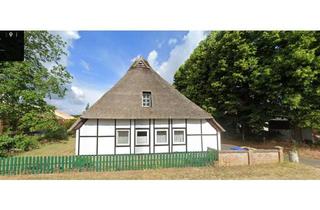 Bauernhaus kaufen in 21483 Dalldorf, Charmantes Bauernhaus mit Reetdach und Ausbaureserve im Krs. Herzogtum Lauenburg