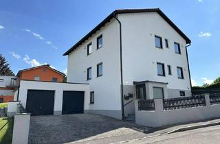 Wohnung kaufen in 85456 Wartenberg, Erstbezug nach Kernsanierung - Moderne 3-Zimmer-Wohnung mit Garage, Balkon und tollem Ausblick