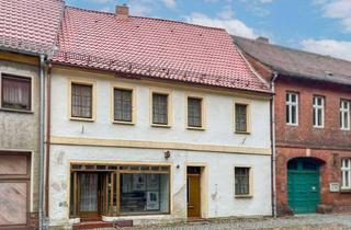 Haus kaufen in 06925 Prettin, Familienidyll mit Möglichkeit für Kleingewerbe inkl. Schuppen mit Garten in Innenstadtlage