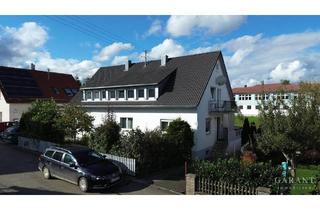 Haus kaufen in 89180 Berghülen, Berghülen - Immobilie zur Neugestaltung - Zweifamilienhaus in Berghülen