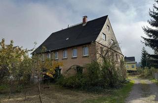 Haus kaufen in 09474 Crottendorf, Ihr Projekt für 2025! Großes Wohnhaus mit tollem Grundstück zum Ausbauen!