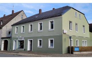 Haus kaufen in 92726 Waidhaus, Wohn-/Geschäftshaus in zentrumsnaher Lage am Marktplatz in Waidhaus!