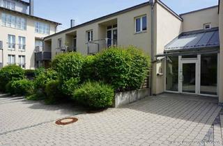 Wohnung kaufen in 94315 Straubing, Kapitalanlage in zentraler Lage - Vermietetes Erdgeschoss-Apartment mit Terrasse