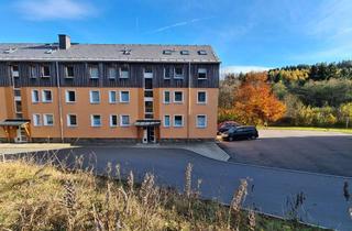 Wohnung kaufen in Keilbergstraße 31, 09484 Oberwiesenthal, Schöne und modernisierte 3-Raum-EG-Wohnung mit EBK in Kurort Oberwiesenthal