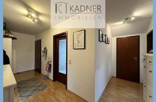 Wohnung mieten in Str. Des Friedens 10, 08236 Ellefeld, Lieblingsplatz? 3-Zi-WE im DG mit Tageslichtbad, Stellplatz möglich