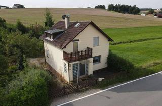 Einfamilienhaus kaufen in 94339 Leiblfing, Charmantes Einfamilienhaus in idyllischer Alleinlage