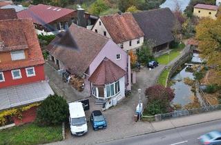 Einfamilienhaus kaufen in 74599 Wallhausen, Wallhausen - Zentral gelegenes Haus mit großem Ausbaupotenzial in Wallhausen!