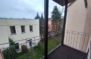 Wohnung mieten in 08393 Meerane, gemütliche 2-Zimmer Wohnung mit Balkon in gepflegtem Mehrfamilienhaus, ab sofort beziehbar!!