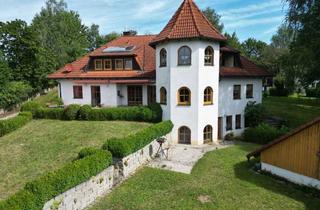 Villa kaufen in 95490 Mistelgau, Außergewöhnliche Villa mit Doppelgarage und großem Grundstück in Mistelgau!