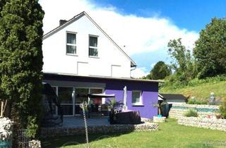 Wohnung kaufen in 90574 Roßtal, Großzügige, moderne Wohnung mit Terrasse, Balkon und eigenem Garten