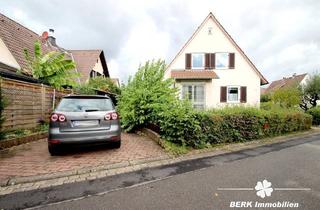 Einfamilienhaus kaufen in 63811 Stockstadt, Stockstadt am Main - BERK Immobilien - Gepflegtes Siedlungshaus mit schönem Garten und Garage in bester Wohnlage