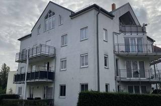 Wohnung kaufen in Bohnsdorfer Straße 15, 12527 Grünau, Köpenick: 2 Zimmer, Küche, Bad, Balkon und Ruhe!