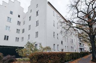 Wohnung kaufen in Kaiserin-Augusta-Straße 31, 12103 Tempelhof, Investieren in Tempelhof - vermietete 64m²-Wohnung als KAPITALANLAGE