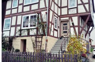 Einfamilienhaus kaufen in 34311 Naumburg, Schmuckes, gepflegtes Einfamilienhaus mit Garage in Naumburg- Altenstädt + Ausbaupotenzial