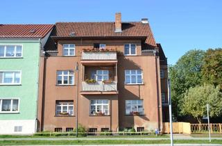 Wohnung mieten in Phöbener Straße 104, 14542 Werder (Havel), 5-Zimmer-Wohnung mit Balkon für DIY-Profis in Werder (Havel)