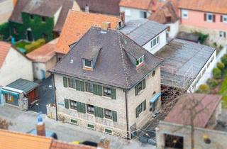 Einfamilienhaus kaufen in 97332 Volkach, Charme, Potenzial und viel Platz - Einfamilienhaus in zentraler Lage von Volkach