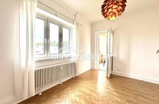 Wohnung kaufen in Kottesteig, 12169 Berlin, Bezugsfrei ohne Provision mit Parkett, Balkon und Freibad nebenan.